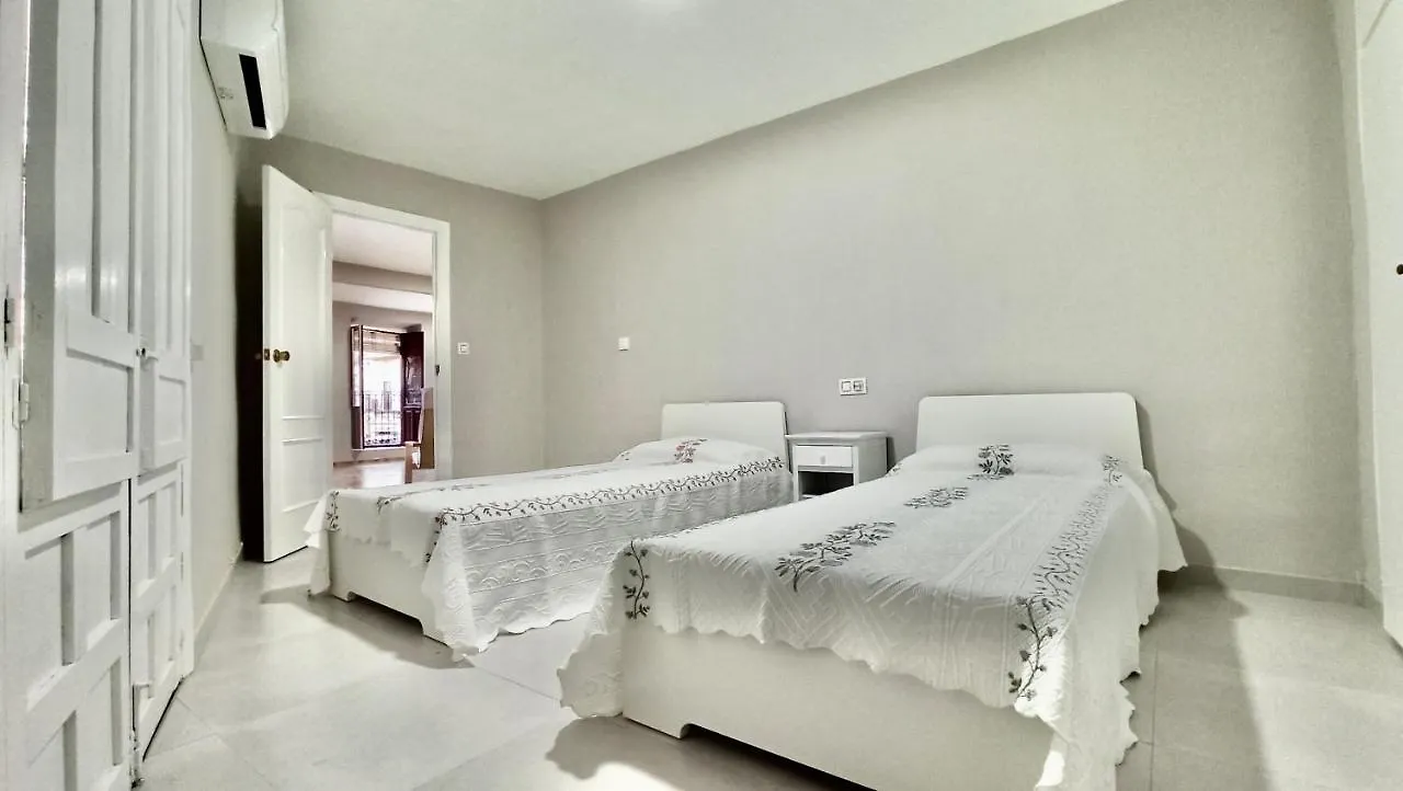 Vivienda Paseo 9 Baeza Διαμέρισμα 0*,